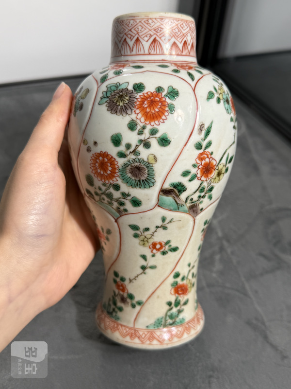 清康熙五彩开光折枝花卉纹盖瓶 - 图6